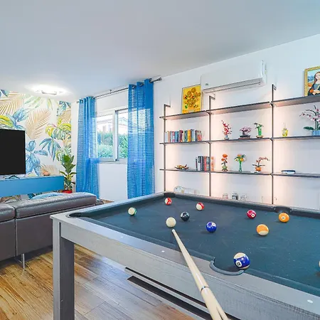 Opulentia Piscine Vista Mare *