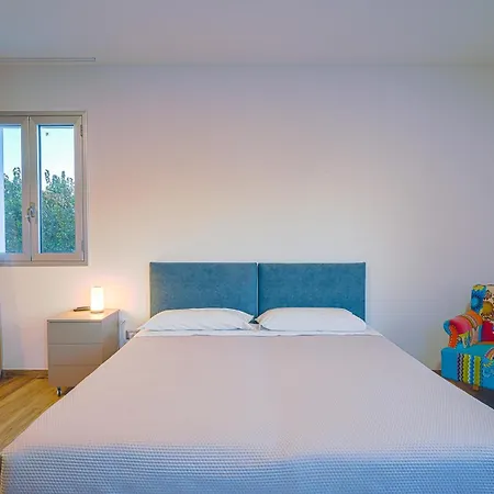 Opulentia Piscine Vista Mare