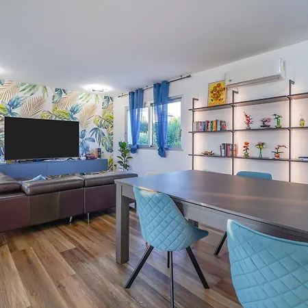 Вилла Opulentia Piscine Vista Mare