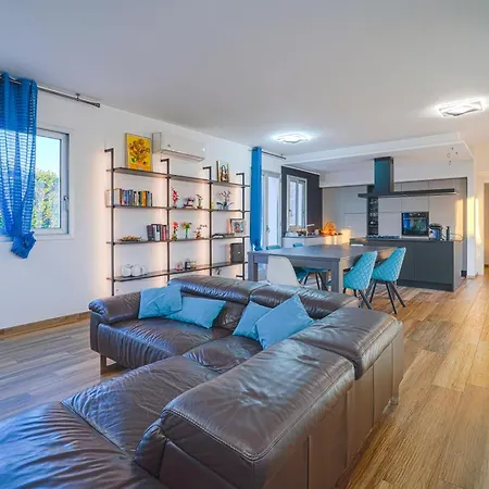 Opulentia Piscine Vista Mare Вилла