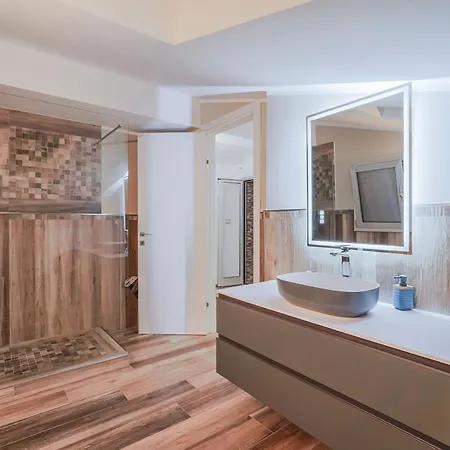 Opulentia Piscine Vista Mare *