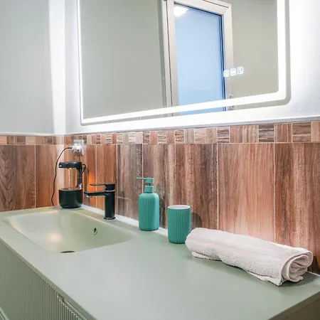 Opulentia Piscine Vista Mare Сиракузы