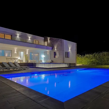 Opulentia Piscine Vista Mare Вилла Сиракузы